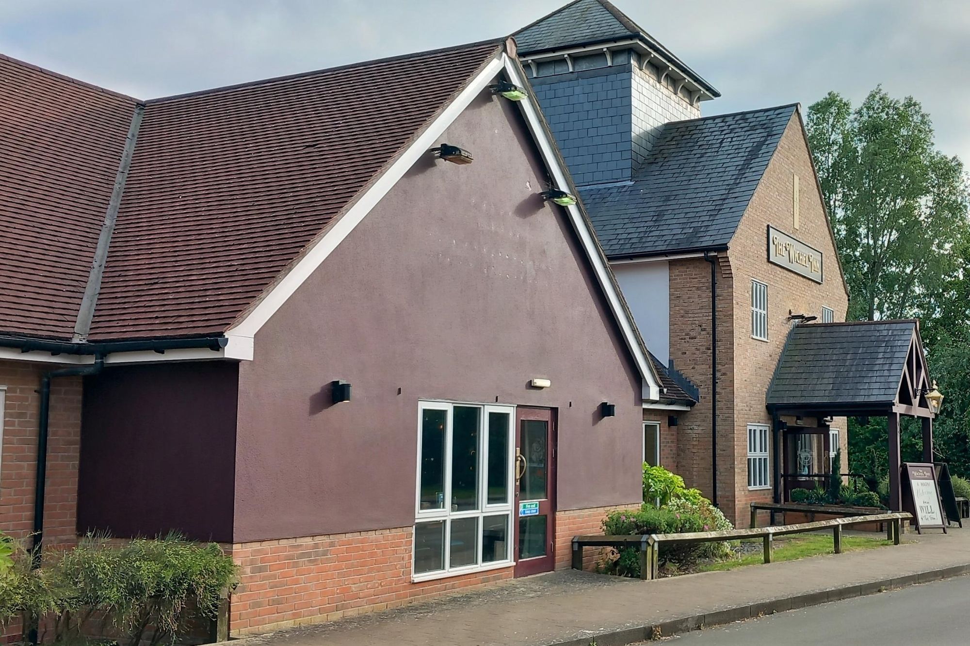 The Wichel Inn - June 2023. (Pub, External, Sign). Published on 08-06-2023