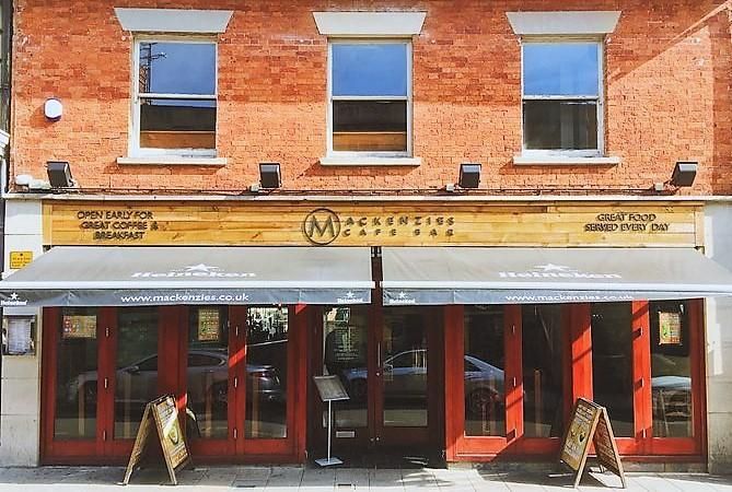 Mackenzies Swindon. (Pub, Bar). Published on 06-07-2017