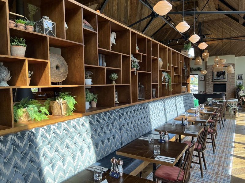 Dining area in the Strawberry Thief. (Pub, Restaurant). Published on 26-08-2023