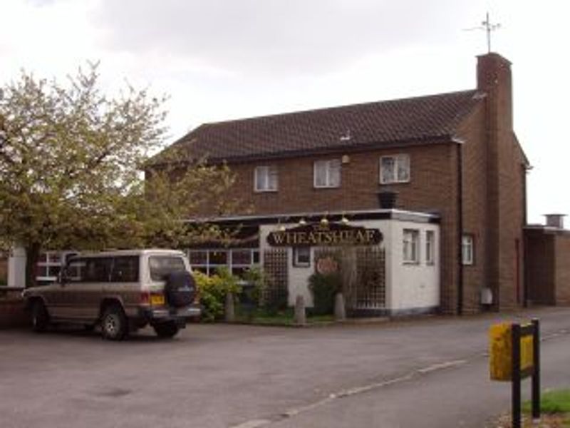 Wheatsheaf - Swindon. (Pub, External). Published on 07-06-2013