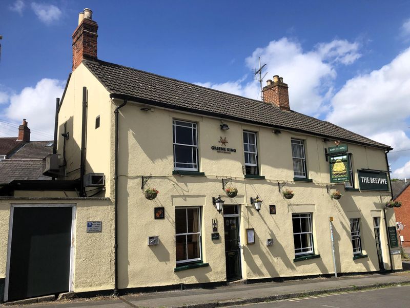 The Beehive, Swindon in June 2024. (Pub, External, Sign, Key). Published on 22-07-2024 