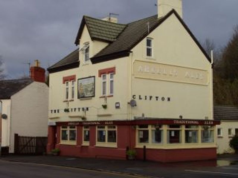 The Clifton in 2013. (Pub, External, Sign). Published on 07-06-2013