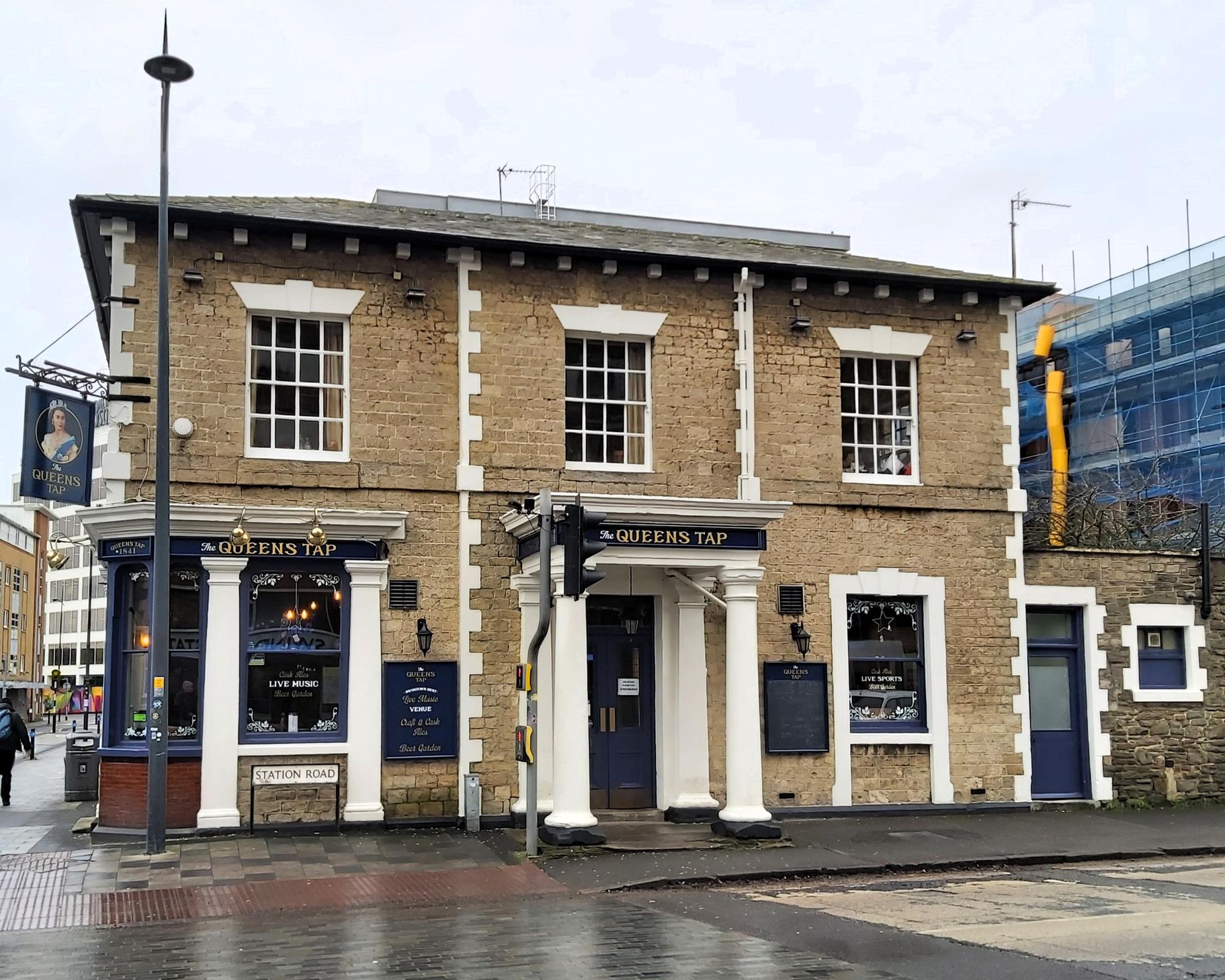 The Queens Tap in January 2026. (Pub, External, Sign, Key). Published on 22-01-2026