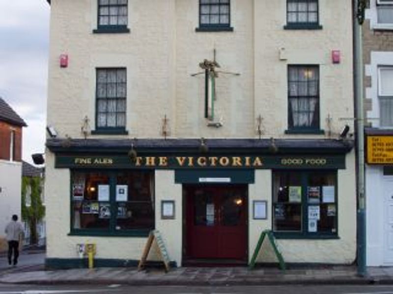 Victoria - Swindon. (Pub, External, Key). Published on 07-06-2013
