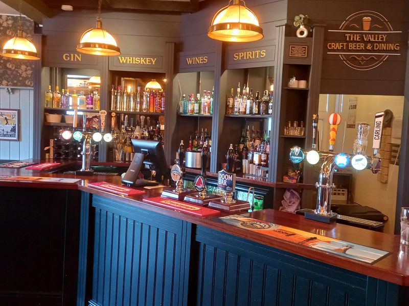 Valley Bishopston. (Bar). Published on 14-01-2024