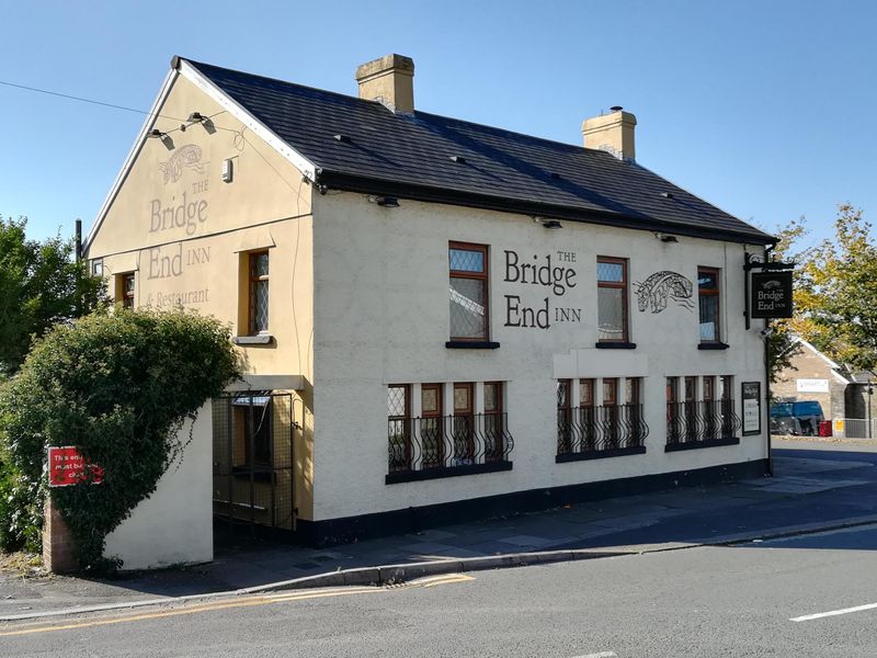 Bridgend Inn, Birchgrove. (Pub, External, Restaurant). Published on 10-10-2018