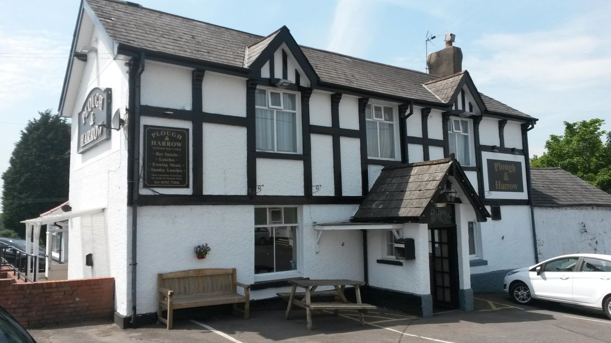 Plough & Harrow, Llangyfelach. (Pub, External). Published on 21-06-2017