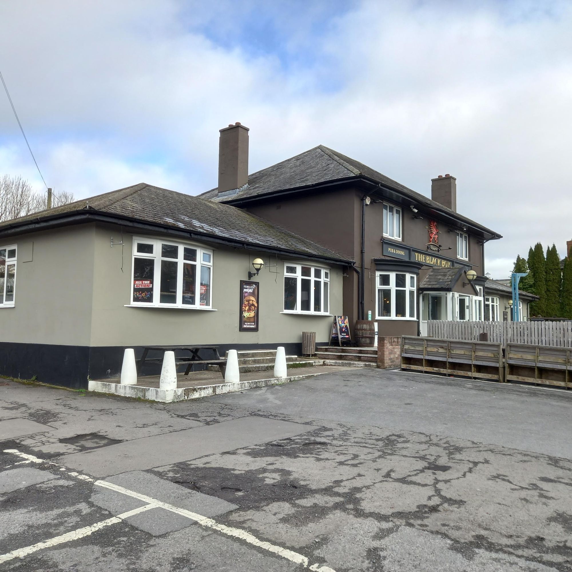 Black Boy, Killay, Swansea. (Pub, External, Key). Published on 19-02-2023