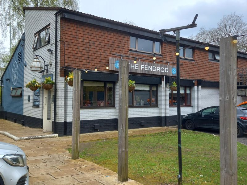 Fendrod, Llansamlet, Swansea. (External, Bar, Restaurant, Key). Published on 21-04-2023