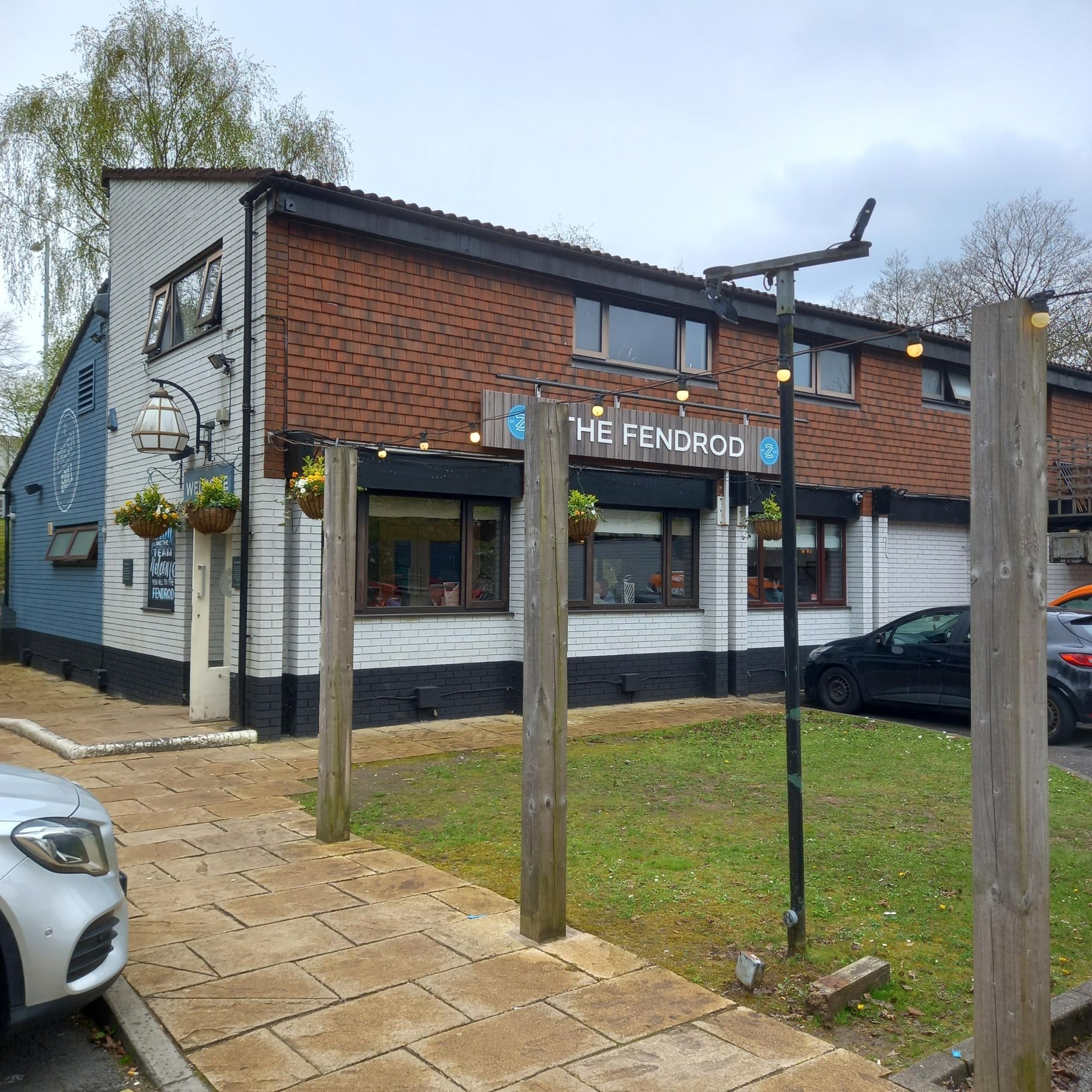 Fendrod, Llansamlet, Swansea. (External, Bar, Restaurant, Key). Published on 21-04-2023