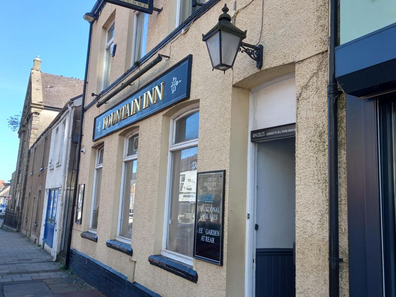 Fountain Inn, Morriston. (Pub, External, Key). Published on 19-10-2022