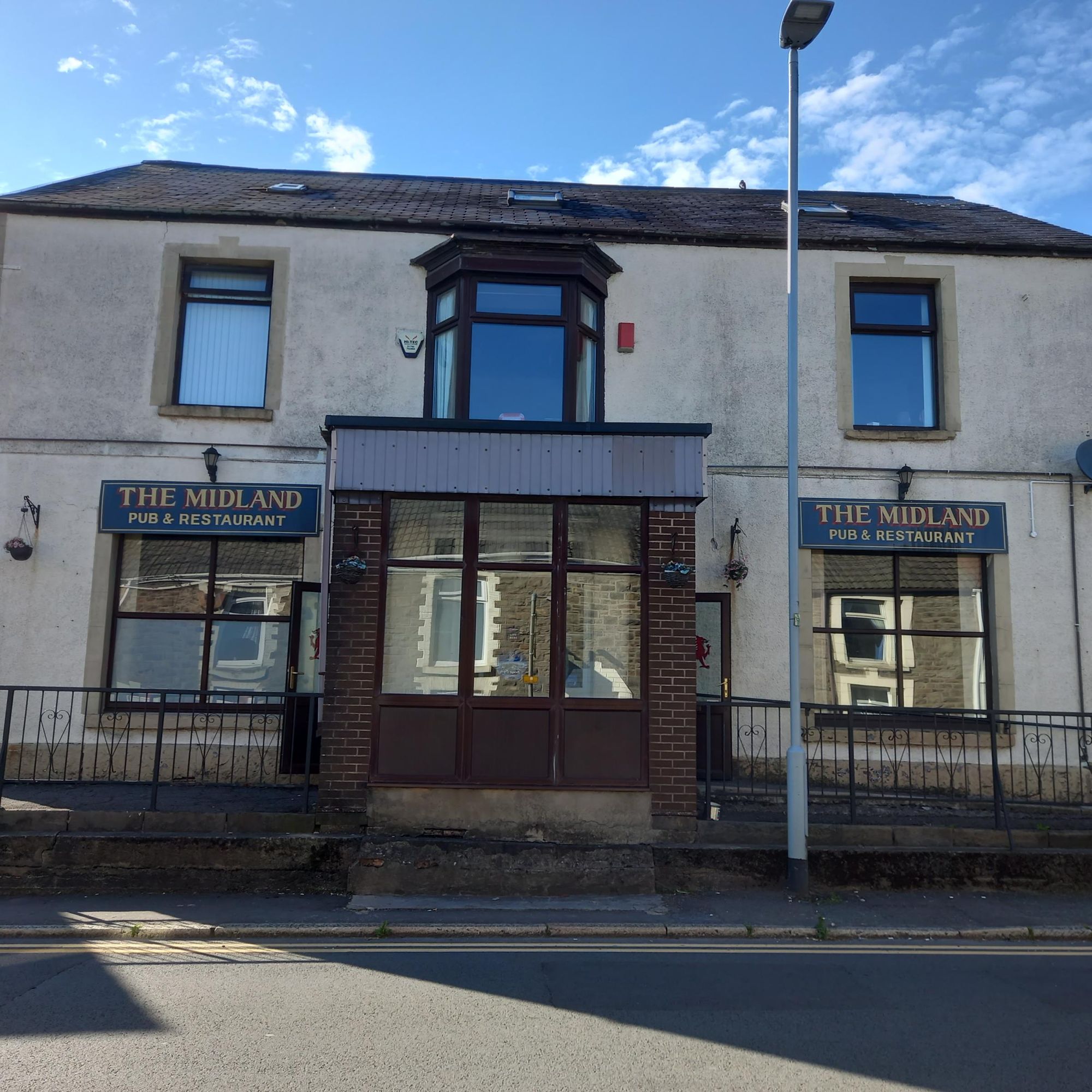 Midland Hotel, Morriston, Swansea. (Pub, External, Key). Published on 16-07-2024