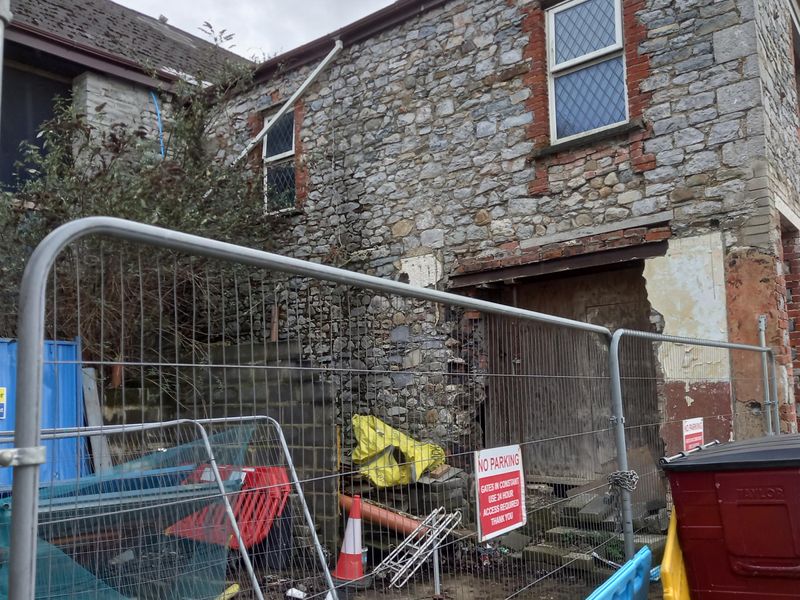 Antelope, Mumbles. (External). Published on 11-03-2023