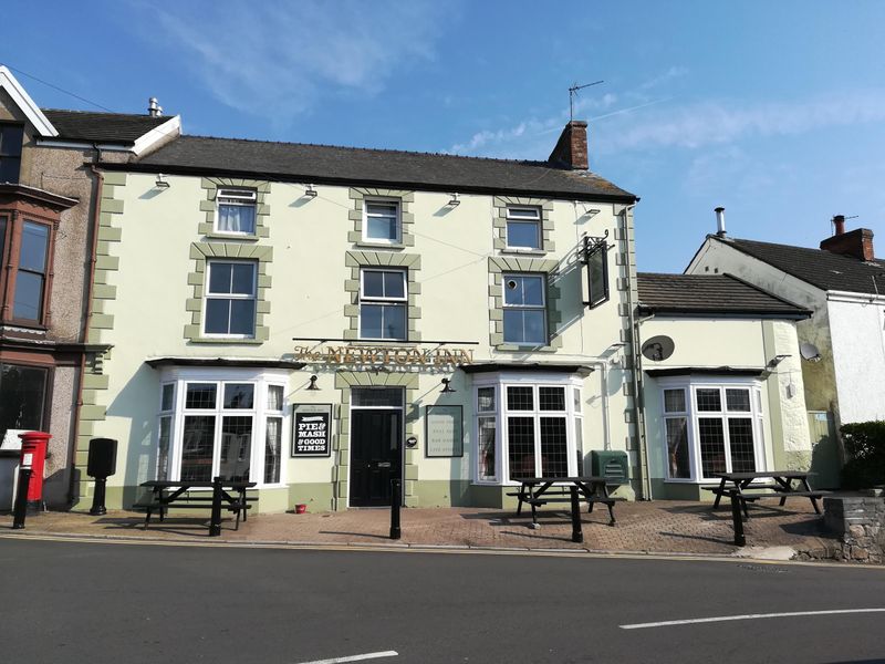 Newton Inn, Newton, Swansea. (Pub, External, Key). Published on 15-07-2018 