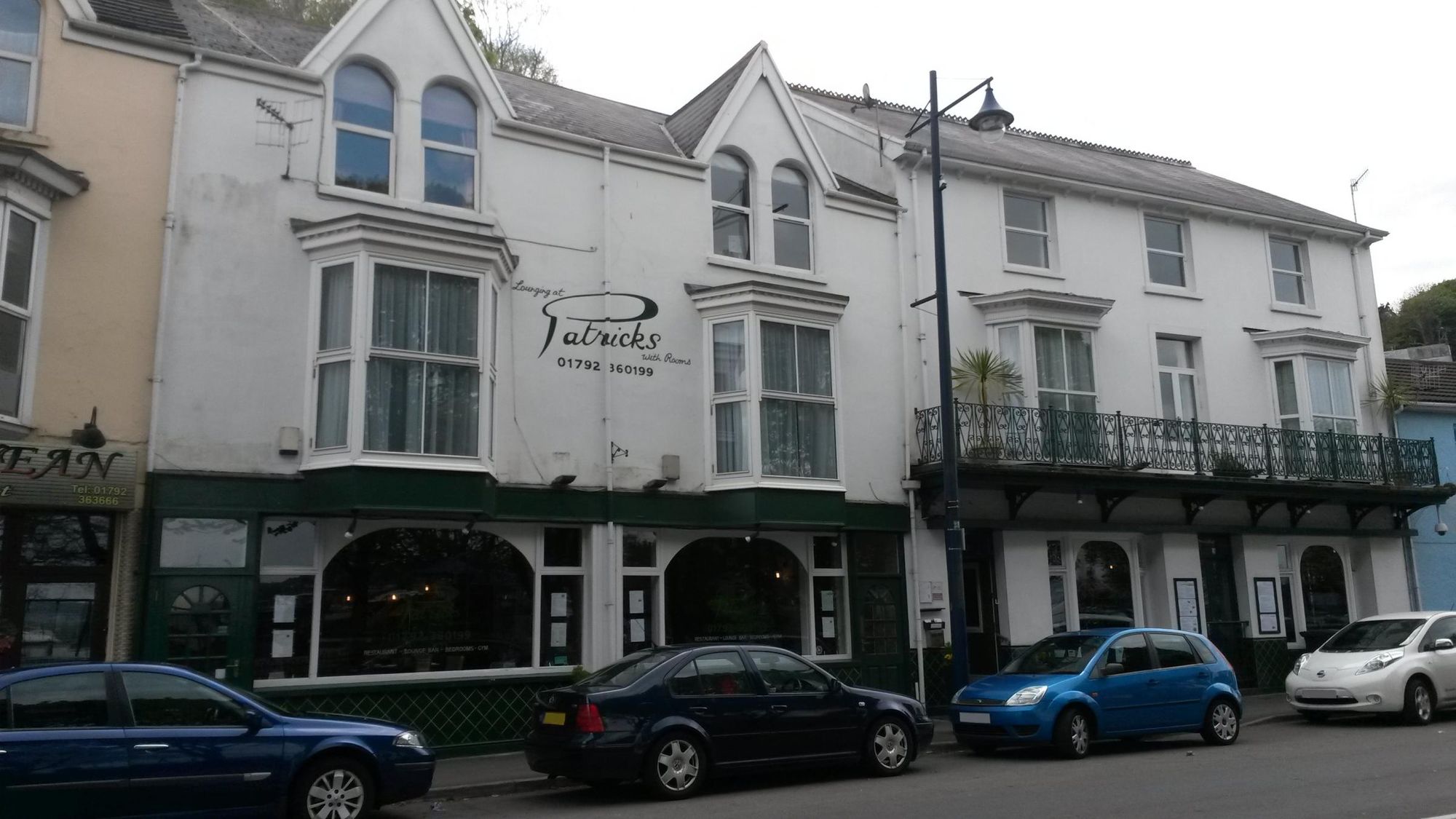 (Pub, External, Bar, Restaurant). Published on 03-05-2017