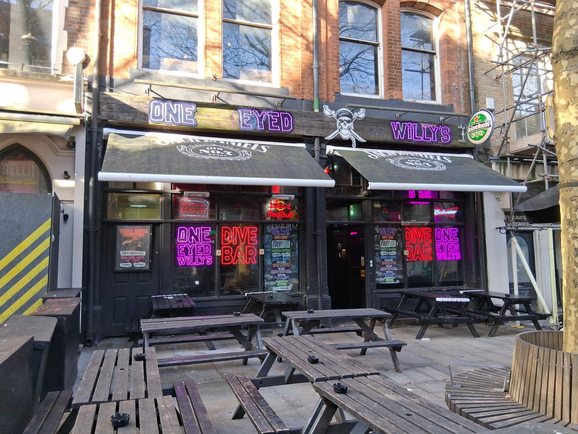 One Eyed Willy's, Wind Street, Swansea. (Pub, External, Key). Published on 07-04-2026