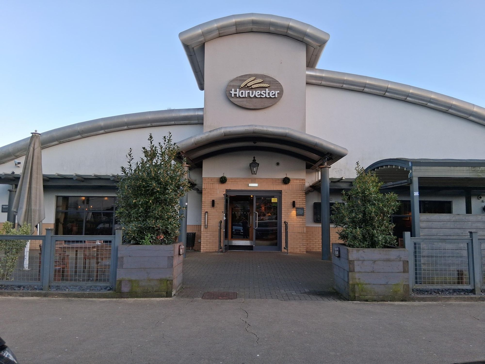 Harvester Morfa Parc, Landore, Swansea. (External, Bar, Restaurant, Key). Published on 31-03-2025