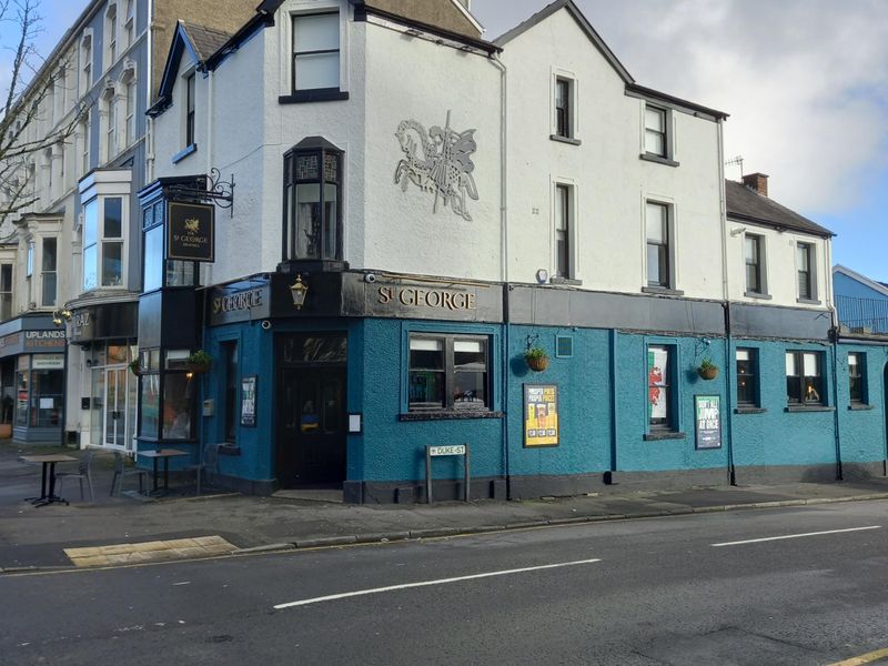 St George, Swansea. (Pub, External). Published on 19-02-2024 