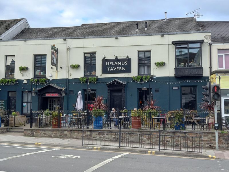 Uplands Tavern, Uplands, Swansea. (Pub, External, Garden, Key). Published on 23-04-2023 