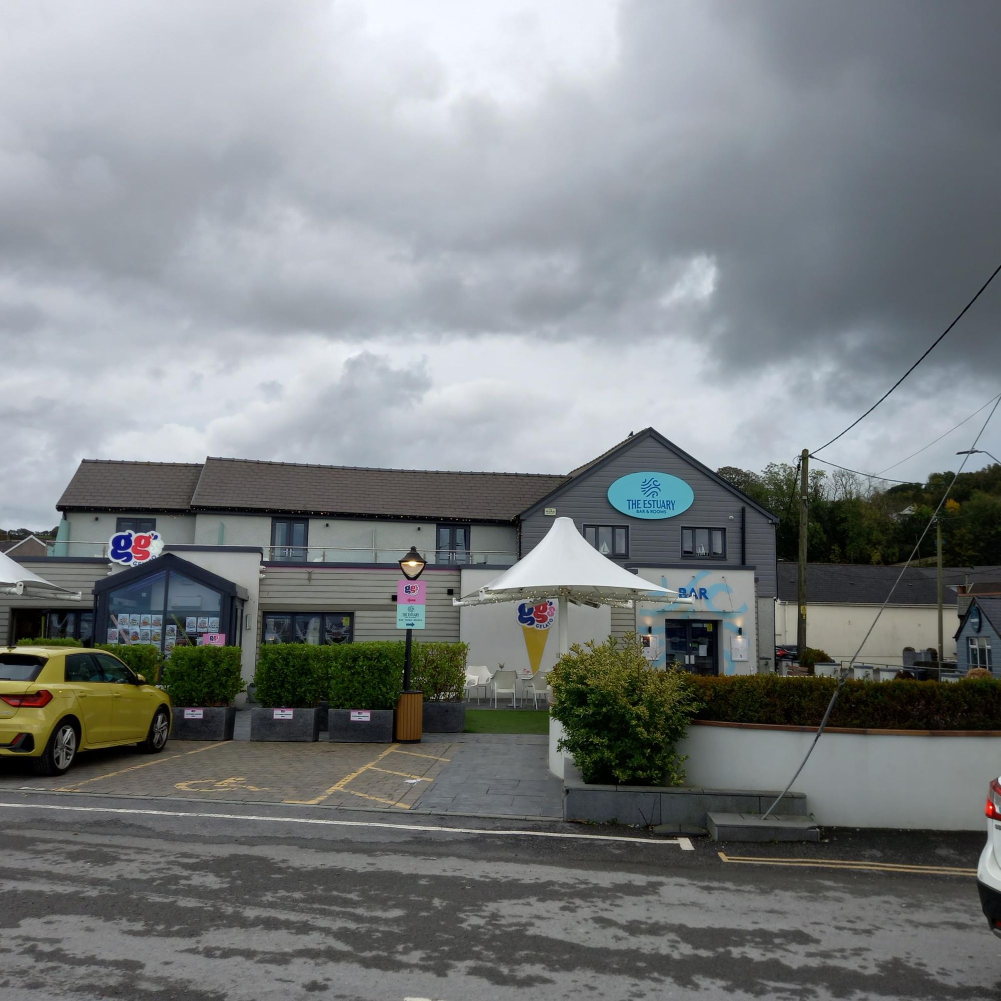 Estuary, Penclawdd. (External). Published on 23-10-2022
