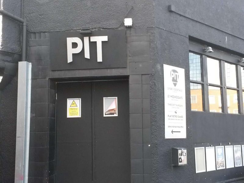 the Pit. (Pub, External). Published on 26-10-2017 