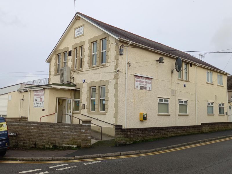 Loughor and District Workingmen's Club. (External, Key). Published on 28-11-2022