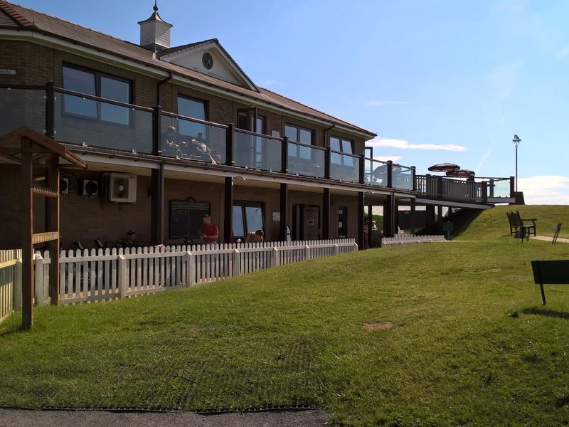 Pennard Golf Club. Published on 06-06-2018