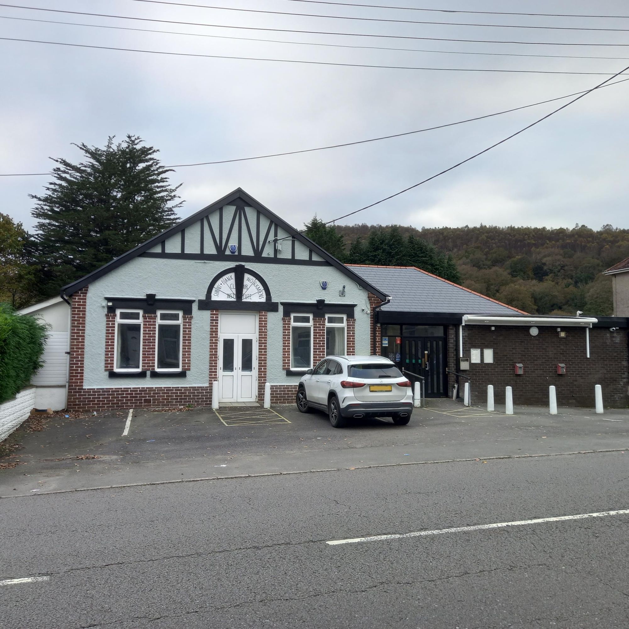 Sunnybank Working Mens Club, Clydach. (Pub, External, Key). Published on 02-11-2024