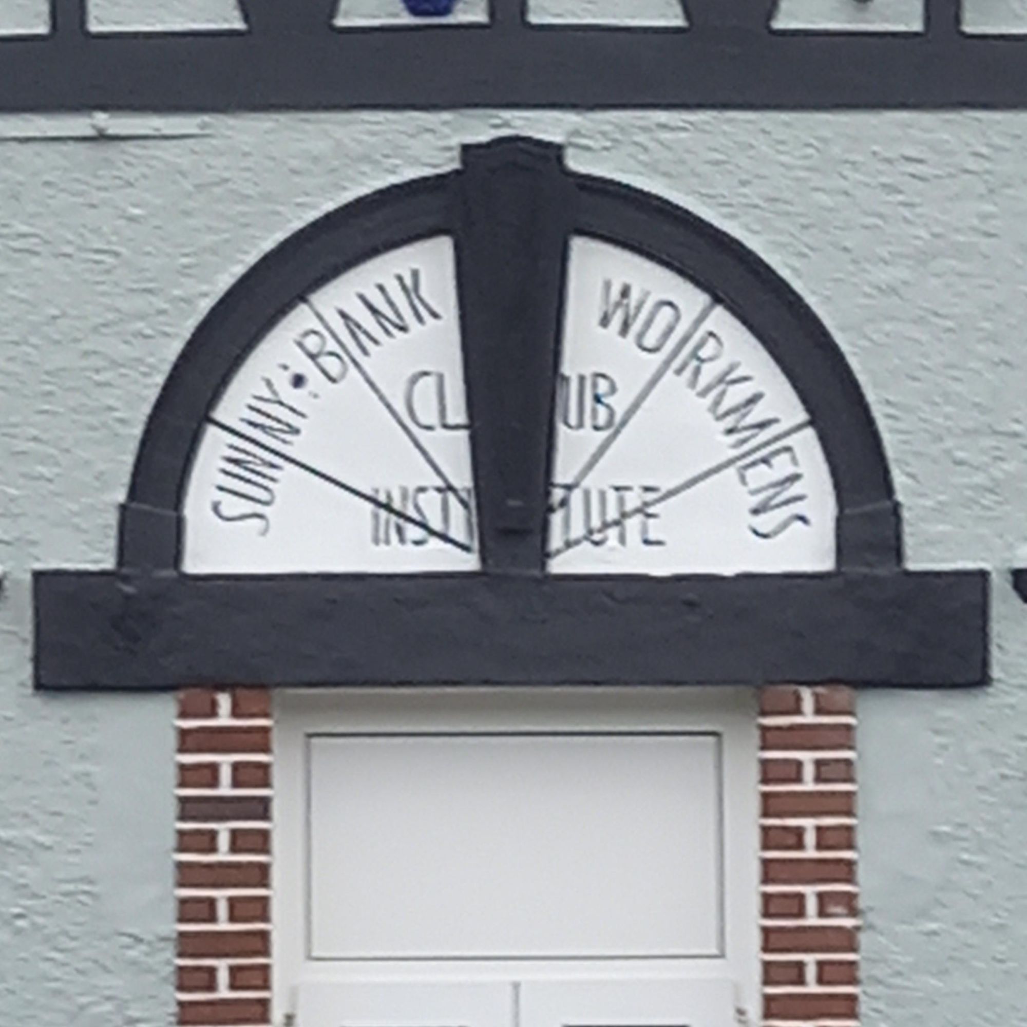 Sunnybank Working Mens Club, Clydach. (External, Sign). Published on 02-11-2024