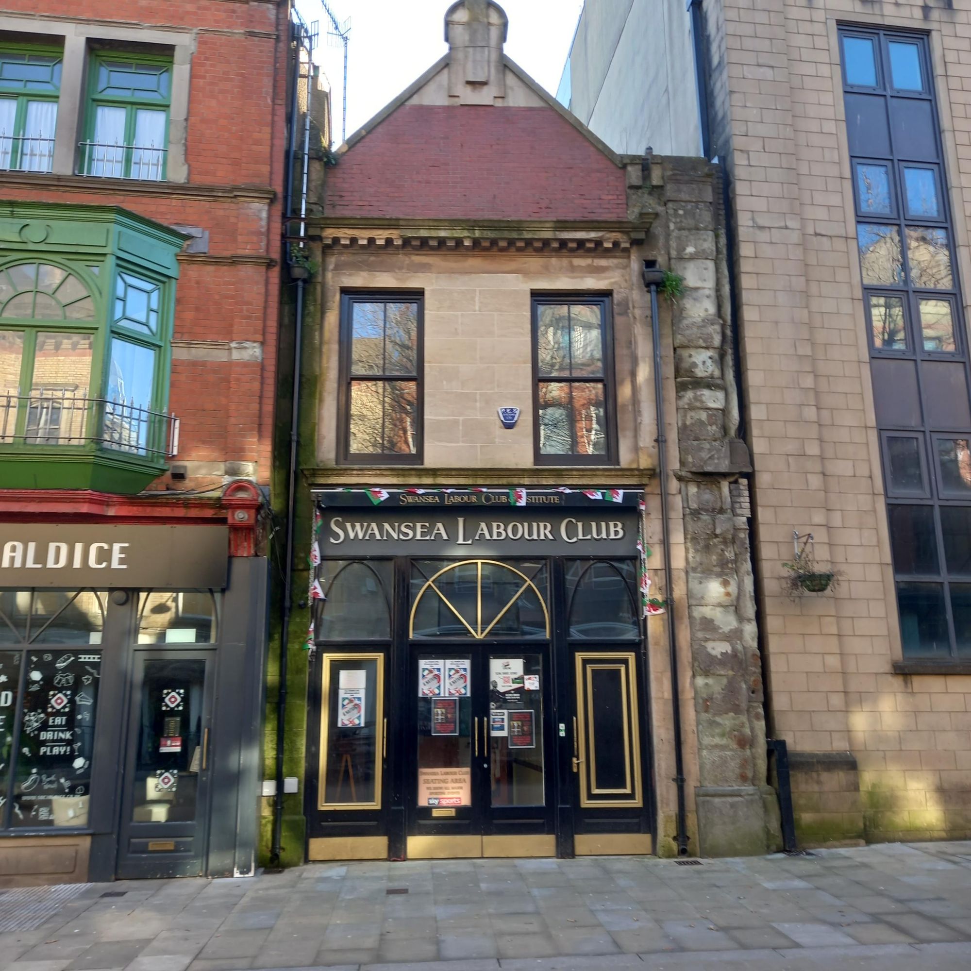 Swansea Labour Club - Frontage in March 2023. (External). Published on 04-03-2023