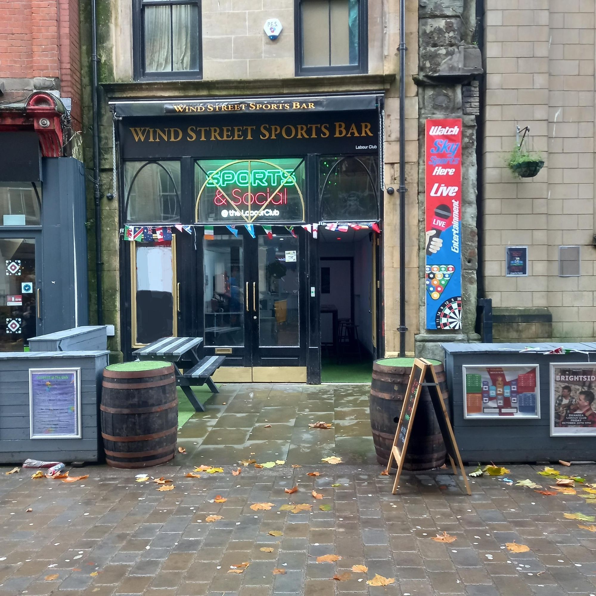 Wind Street Sports Bar @ Labour Club - Frontage in October 2023. (External, Bar, Key). Published on 01-11-2023