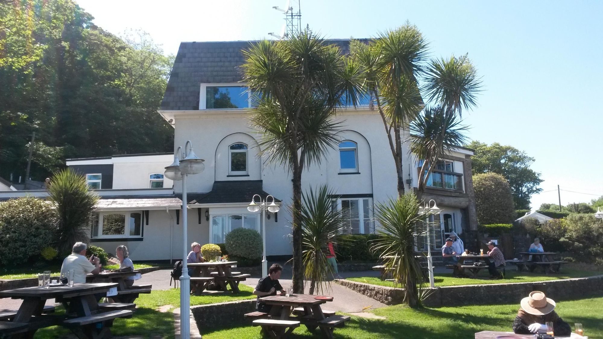 (Pub, External, Restaurant, Garden). Published on 26-05-2017