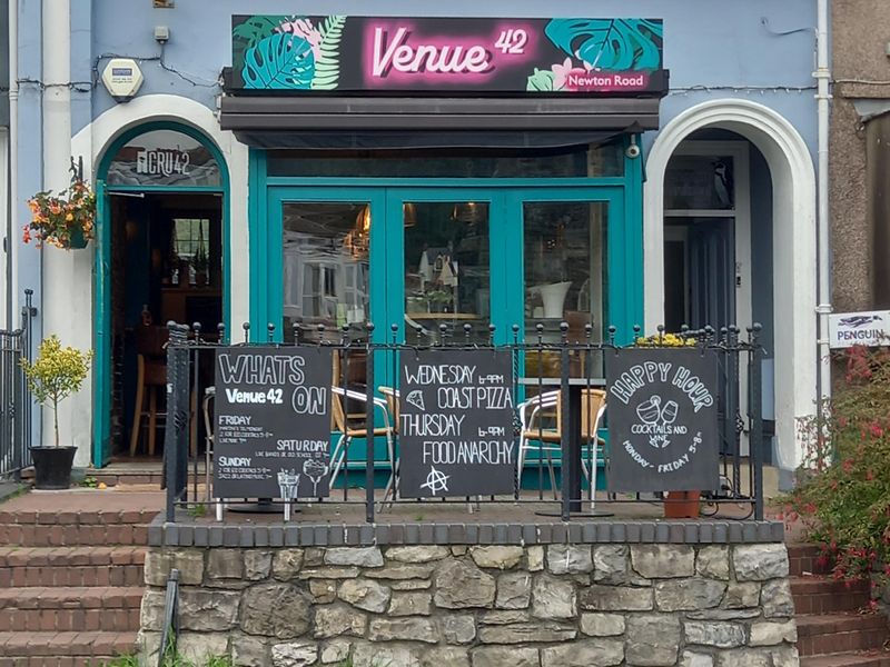 Venue 42, Mumbles. (External, Bar, Key). Published on 17-10-2023 