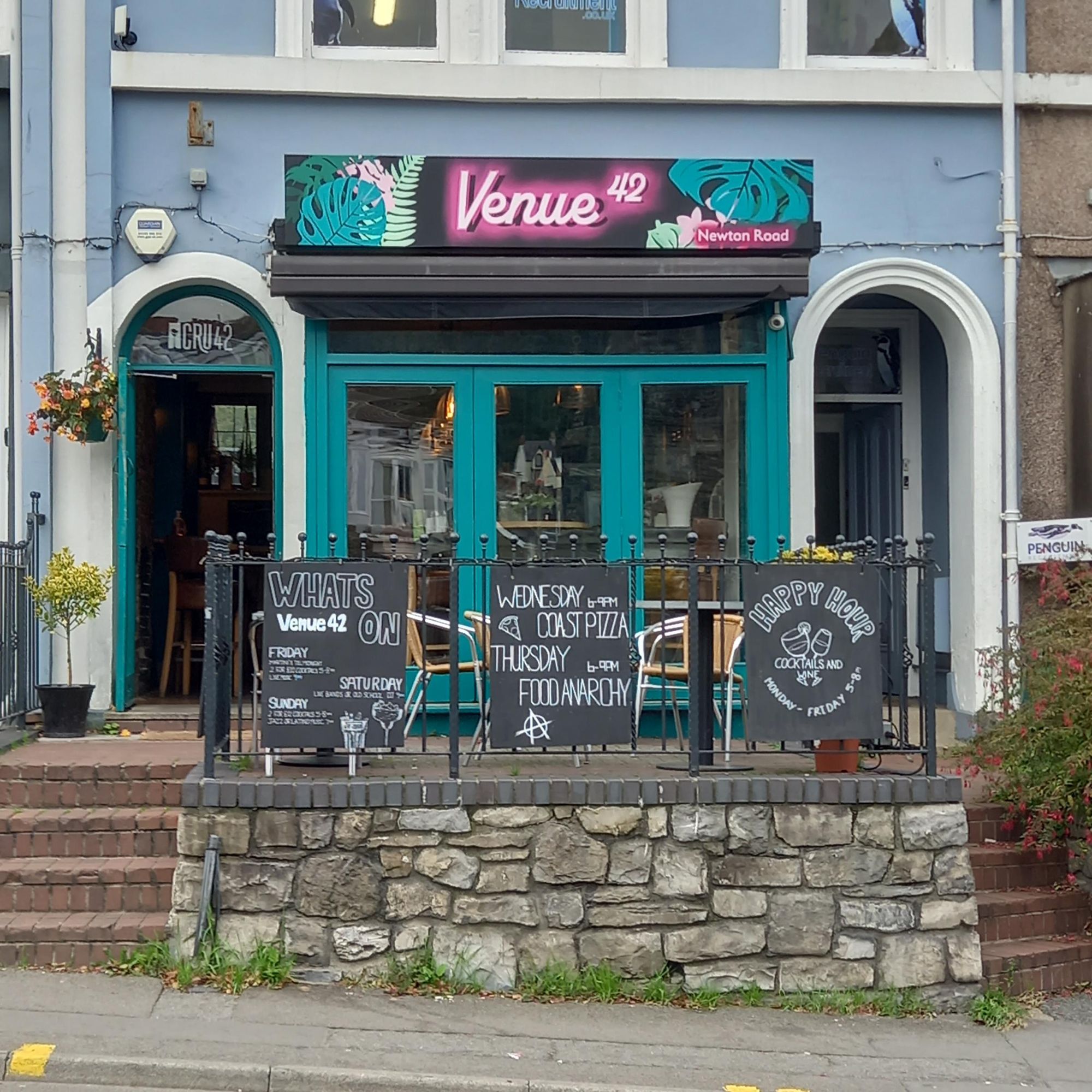 Venue 42, Mumbles. (External, Bar, Key). Published on 17-10-2023
