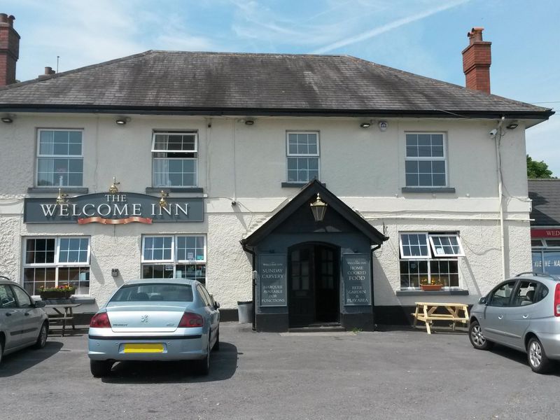 Welcome Inn, Llangyfelach. (External, Bar, Restaurant). Published on 22-06-2017