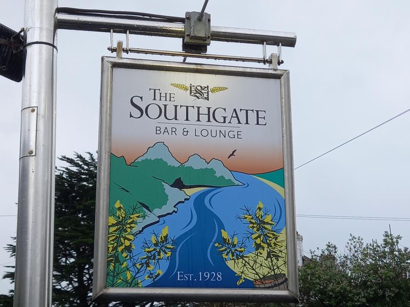 Southgate Lounge Bar, Southgate. (Bar, Restaurant). Published on 14-01-2024 