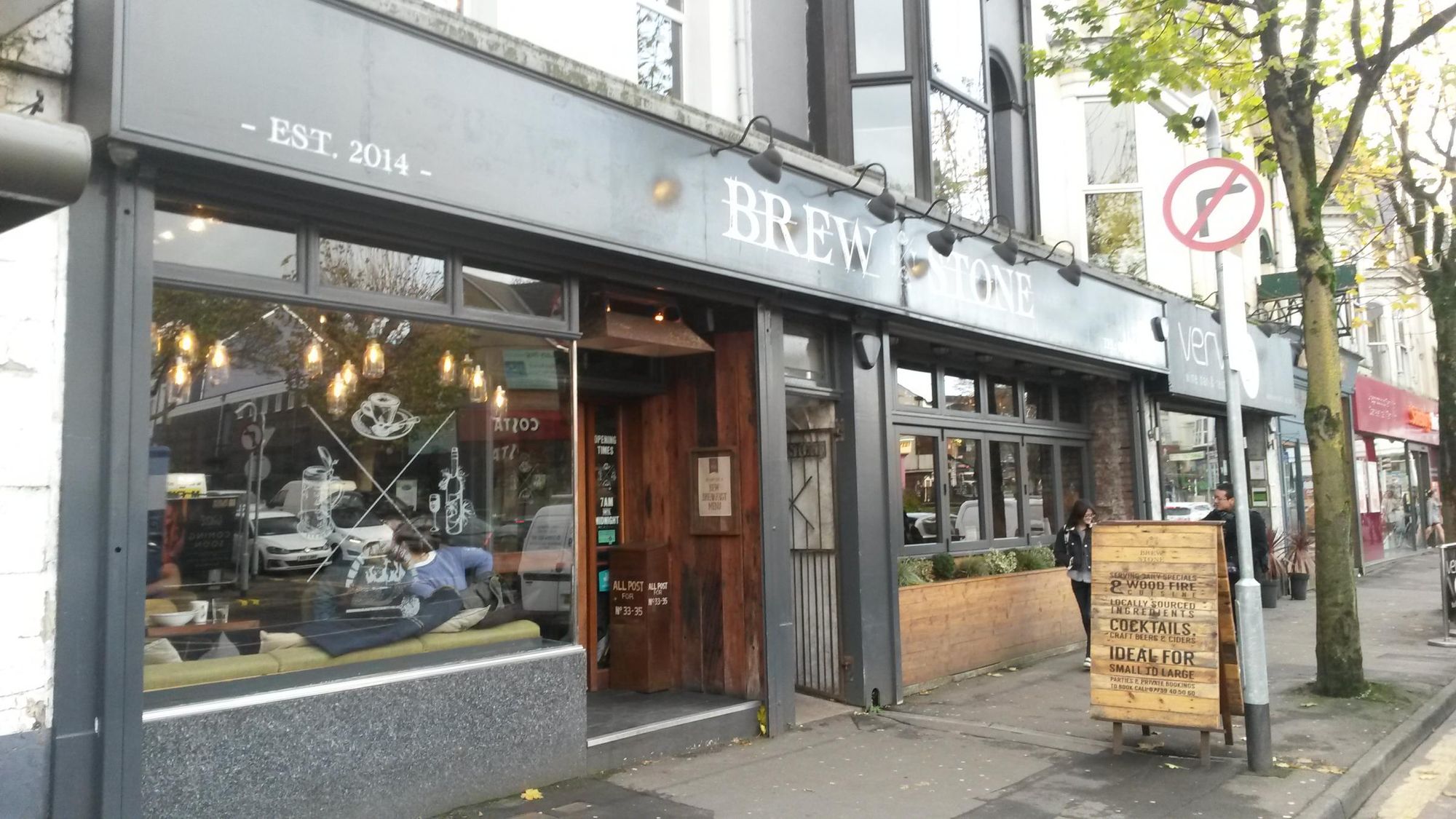 Brew Stone, Uplands. (External, Bar, Restaurant, Sign, Key). Published on 17-11-2017