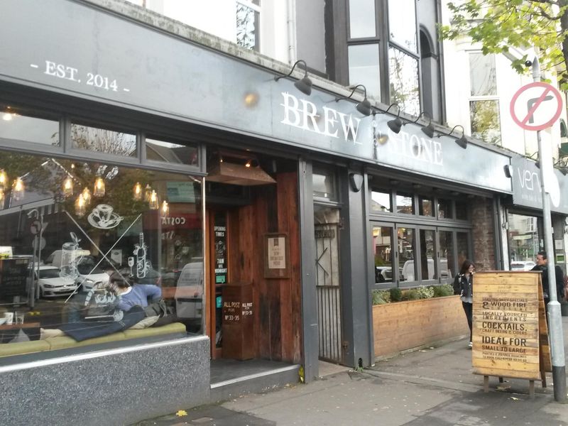 Brew Stone, Uplands. (External, Bar, Restaurant, Sign, Key). Published on 17-11-2017