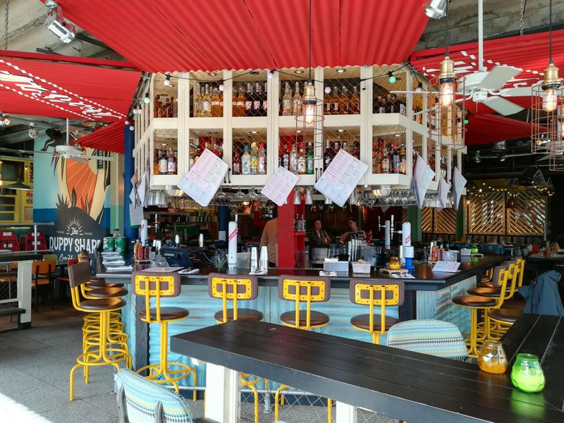 Turtle Bay, Swansea, Bar. (Bar). Published on 26-09-2018
