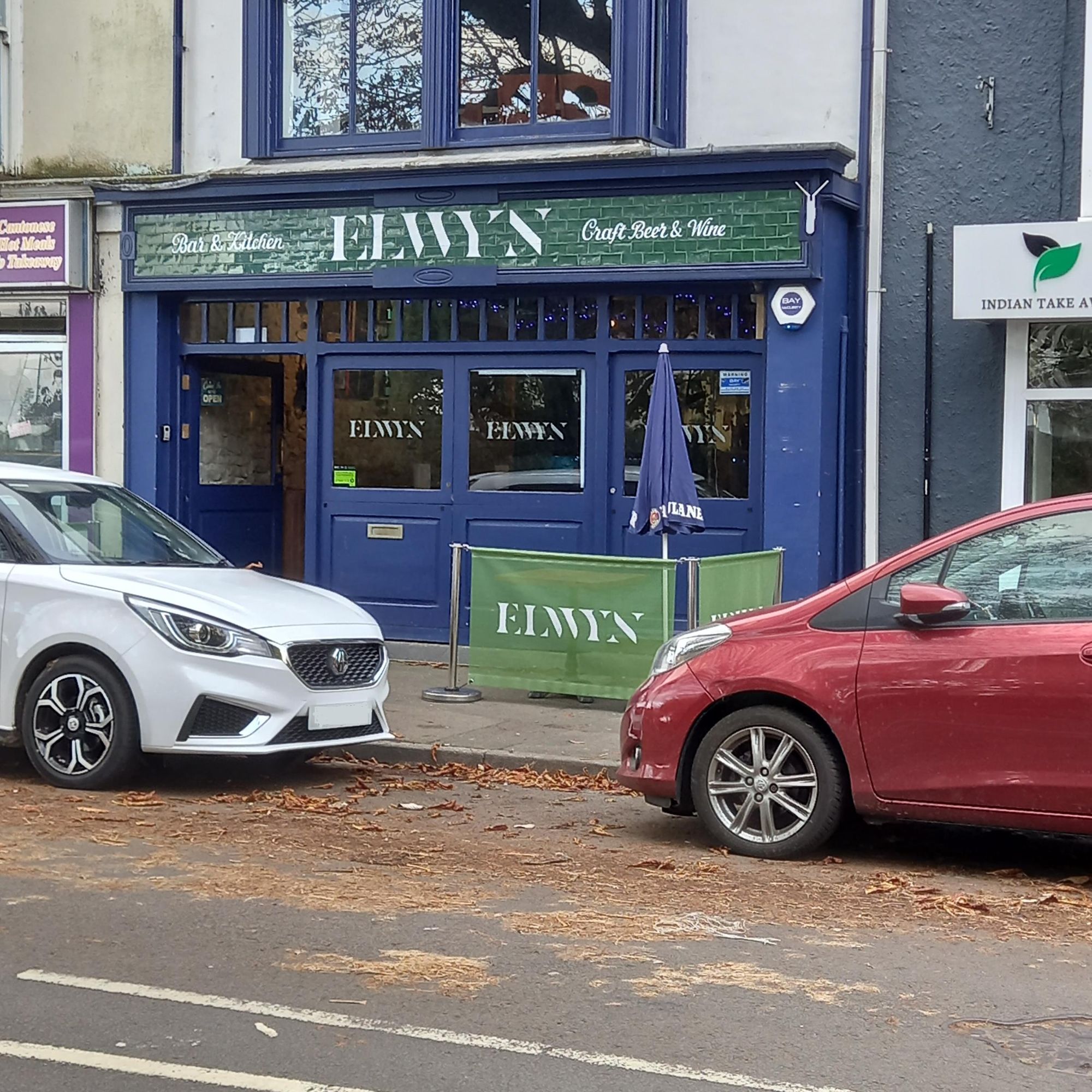 Elwyn, Mumbles. (Pub, External). Published on 15-11-2022