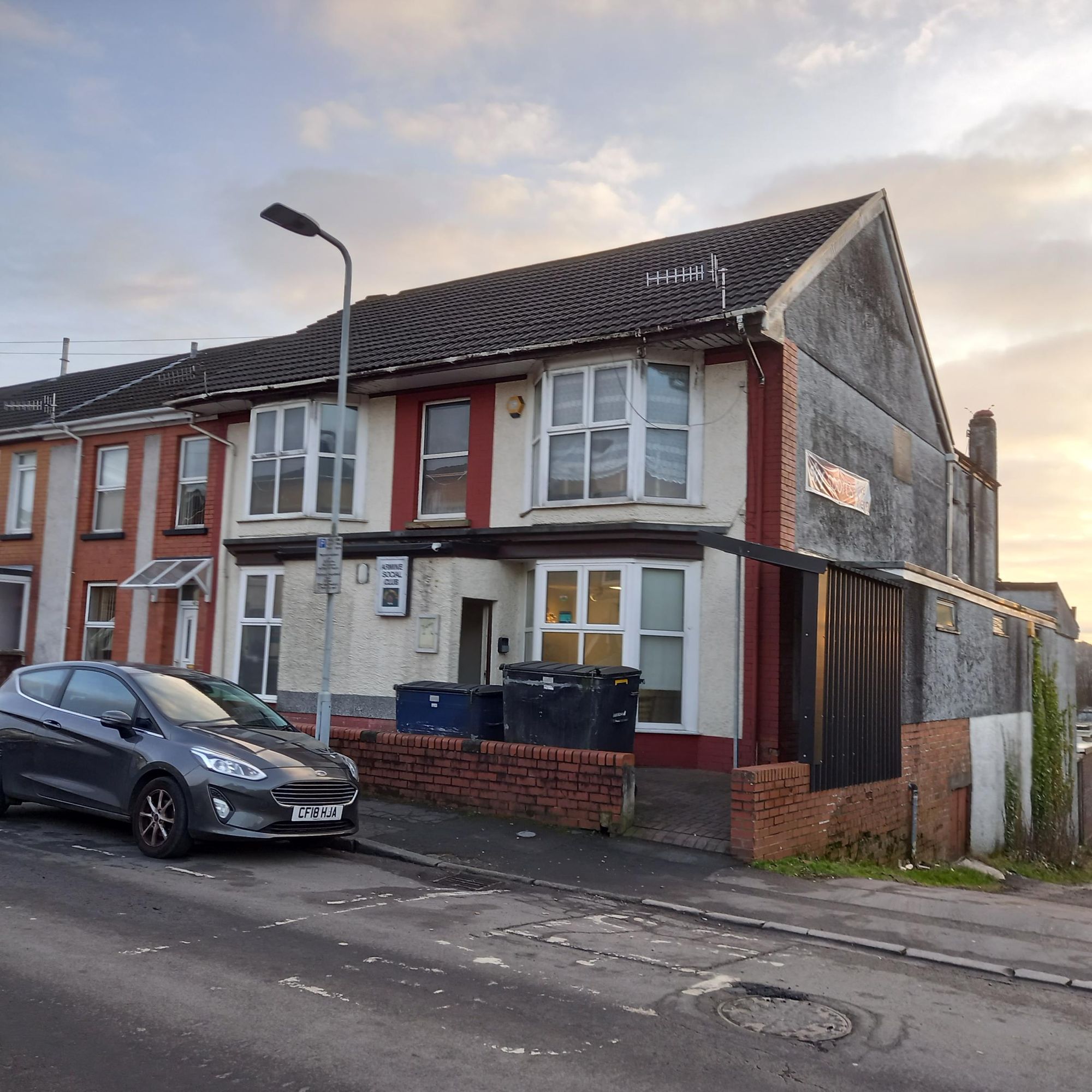Armine Social Club, Fforestfach. (External). Published on 23-01-2023