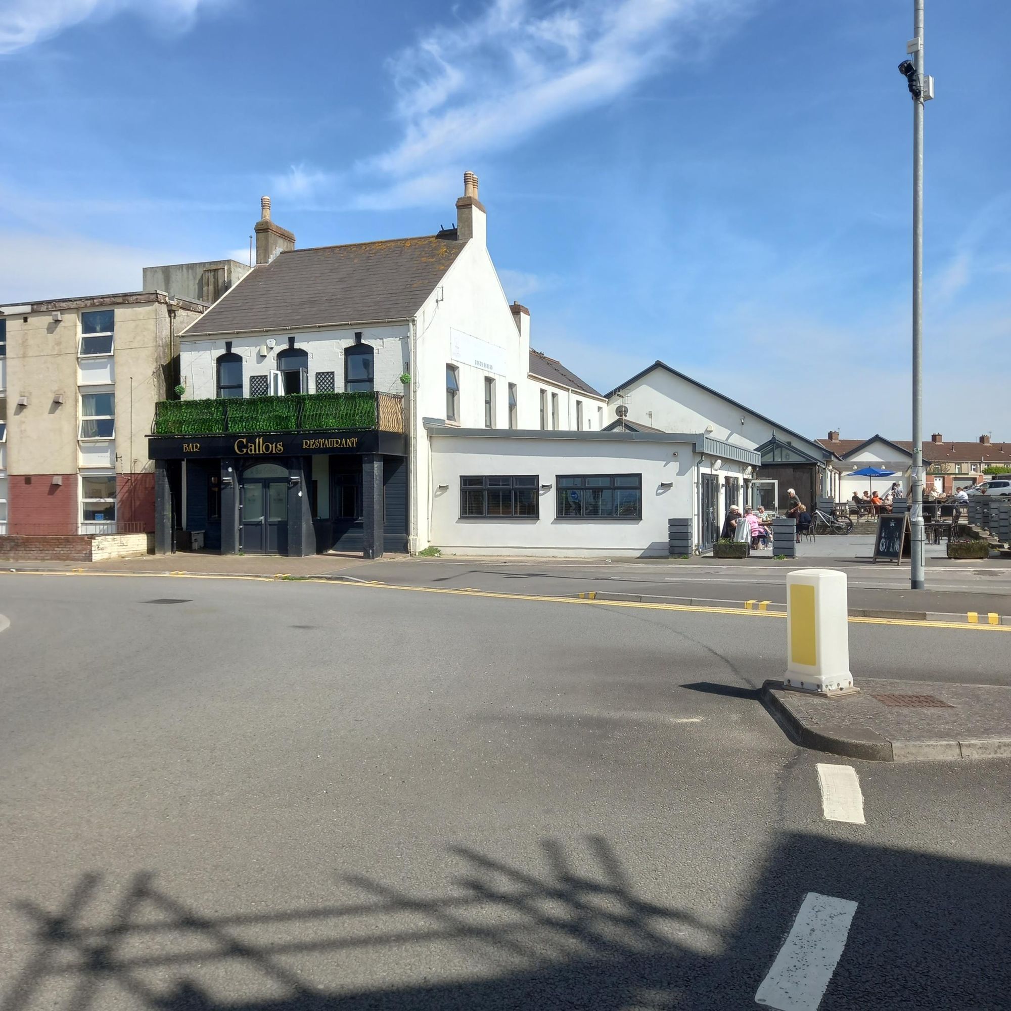 Bar Gallois, Sandfields, Port Talbot. (External, Bar, Restaurant). Published on 05-05-2023