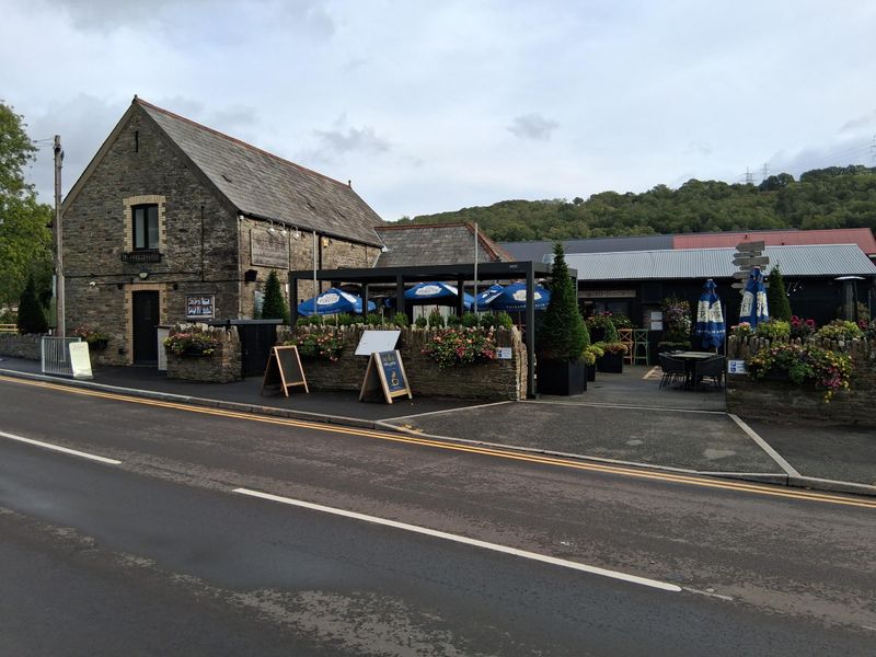 Sgwd Gwladys, Pontneddfechan. (External, Bar, Garden). Published on 28-09-2026