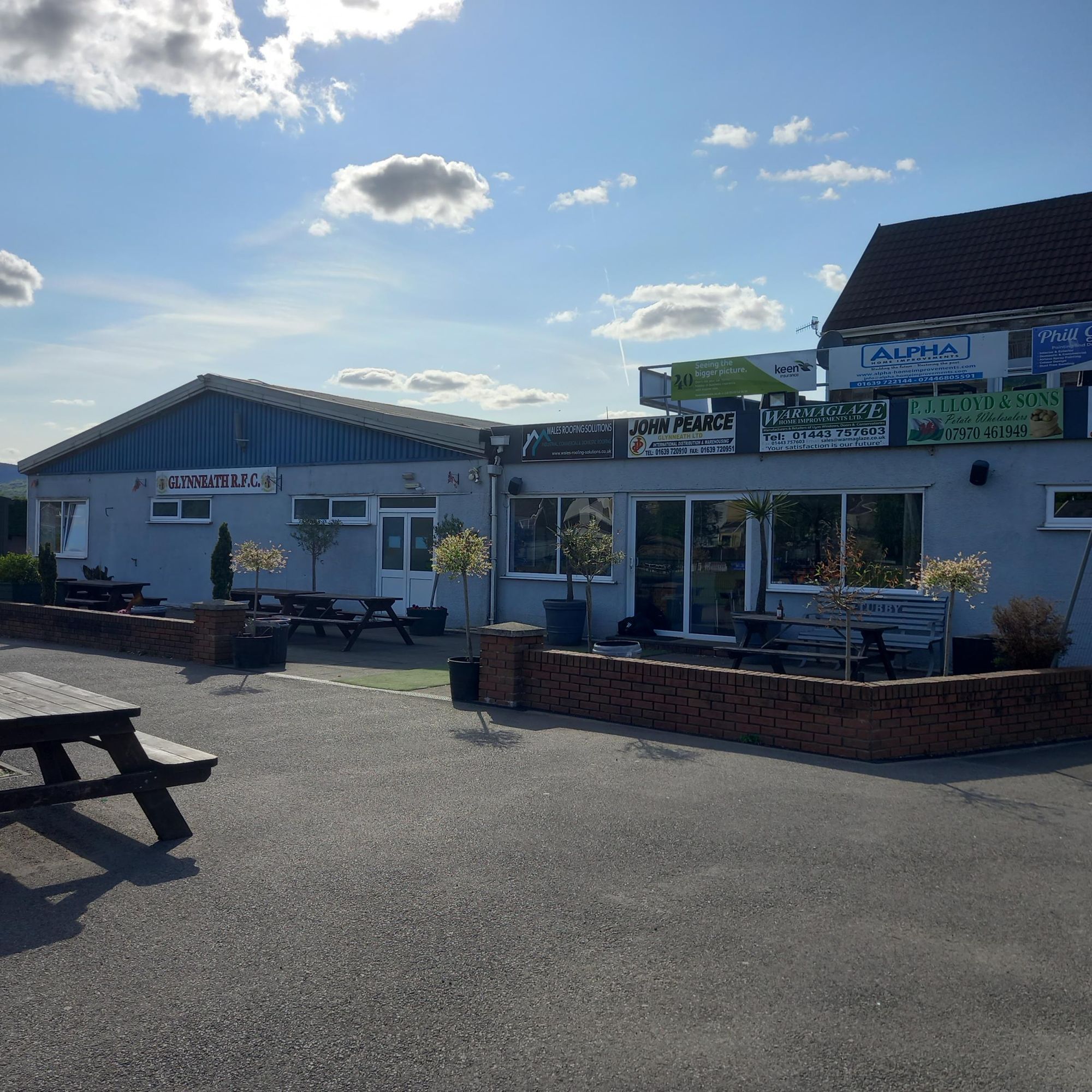 Glynneath Rugby Football Club. (External, Bar, Key). Published on 08-07-2023