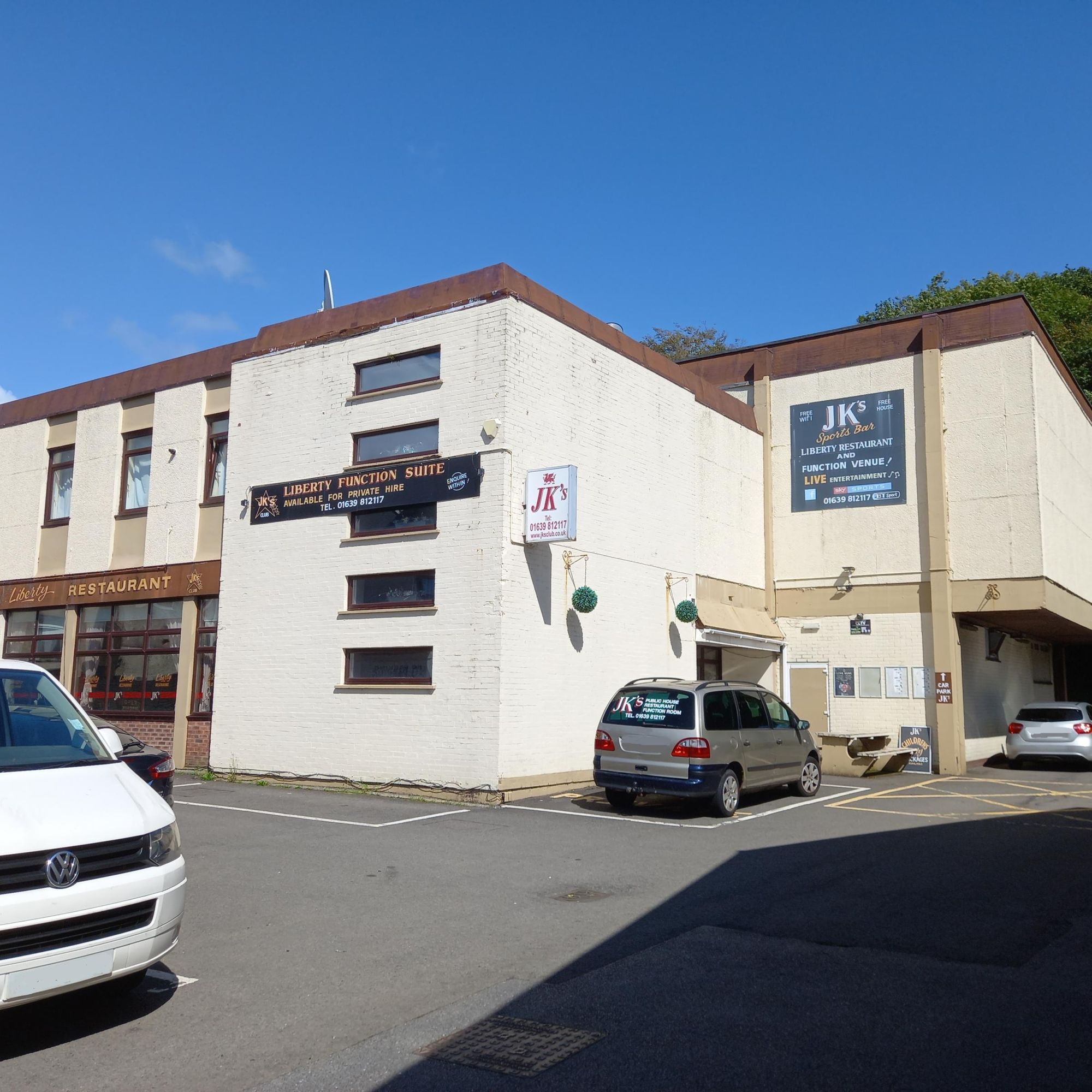 JK's Sports Bar, Briton Ferry. (External, Bar, Restaurant). Published on 21-08-2023