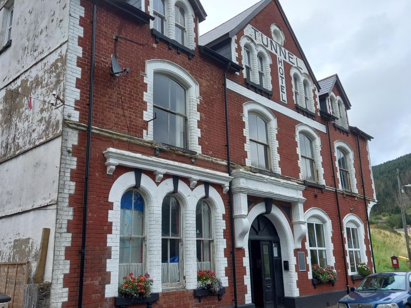 Tunnel Hotel, Blaengwynfi. (Pub, External, Bar). Published on 28-08-2023 