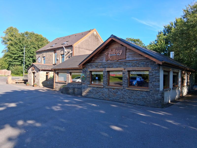 Aubrey Arms, Ystradgynlais. (Pub, External, Restaurant). Published on 12-08-2025 