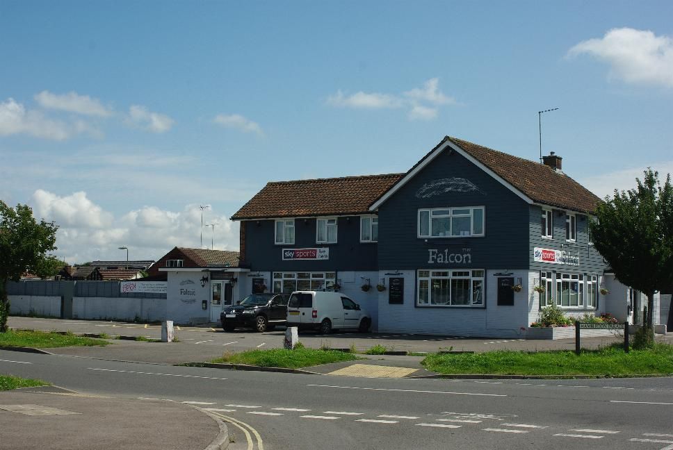 Pub. (Pub, External, Key). Published on 12-08-2021