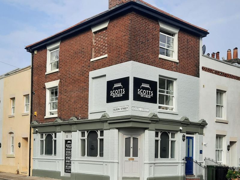 Pub. (Pub, External, Key). Published on 03-10-2021