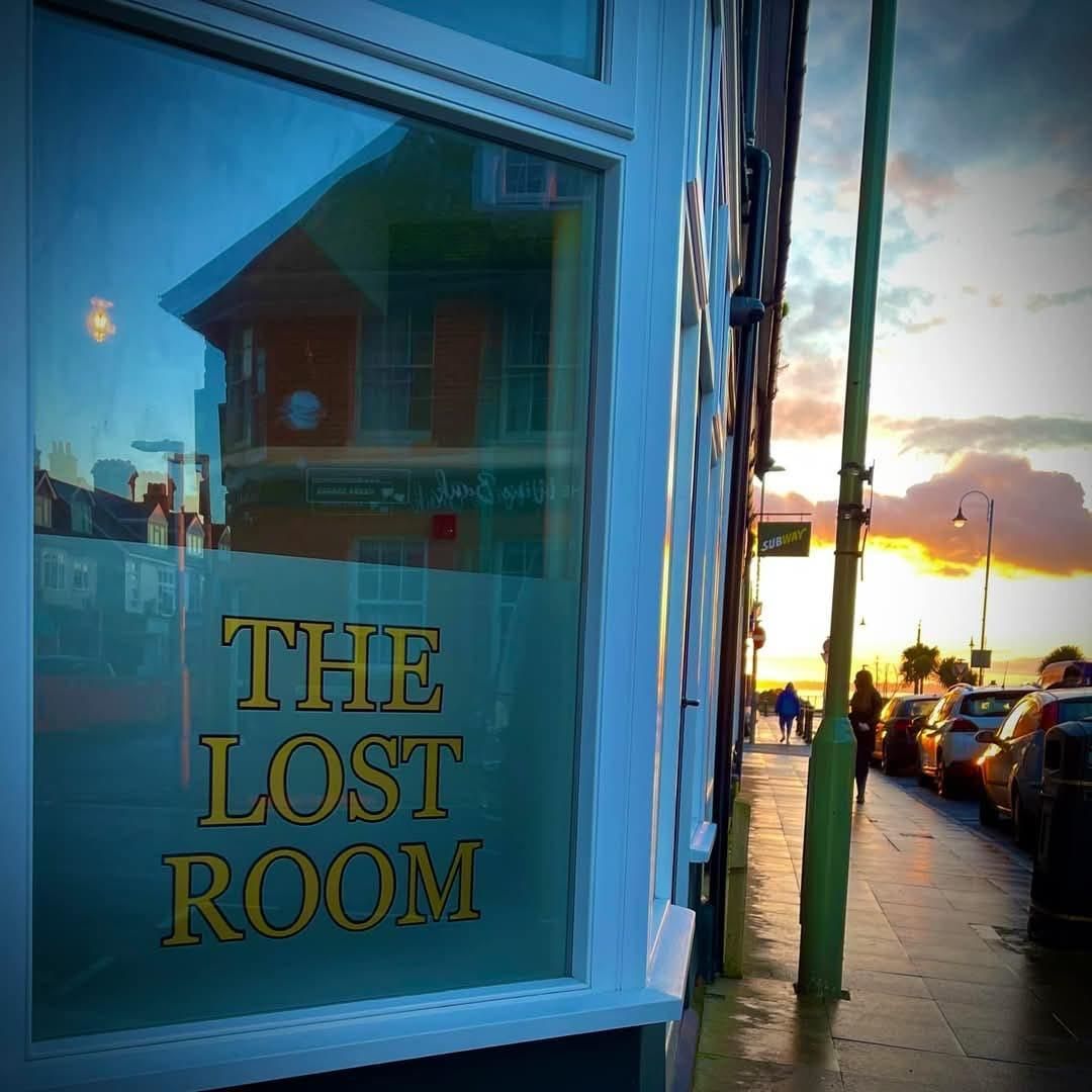 LOST Room entrance. (Bar). Published on 24-02-2025